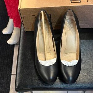 Naturalizer Black Women's Heels